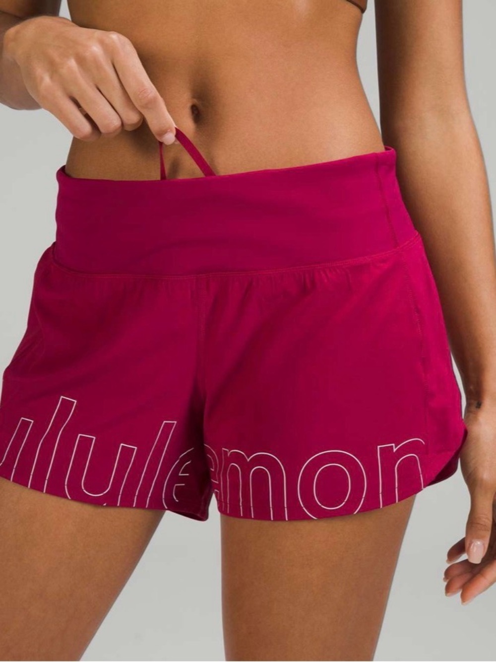 Lululemon Speed Up Mid Rise Lined Short 4” Graphic Pomegranate Silver Size 4
